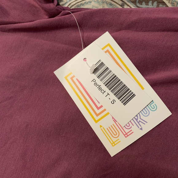Lularoe Perfect T - Picture 2 of 3
